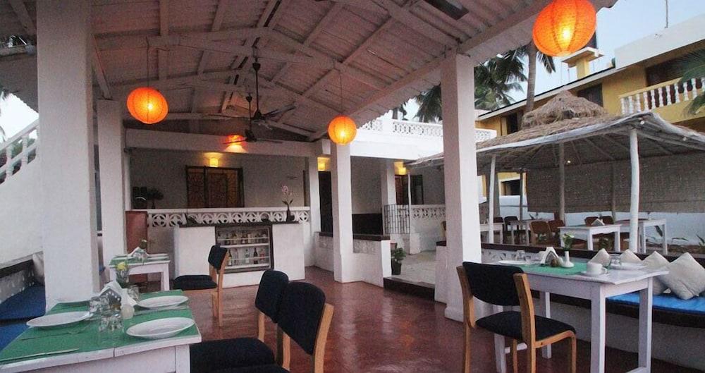 卡兰古特 海景果阿海滩之家酒店 外观 照片