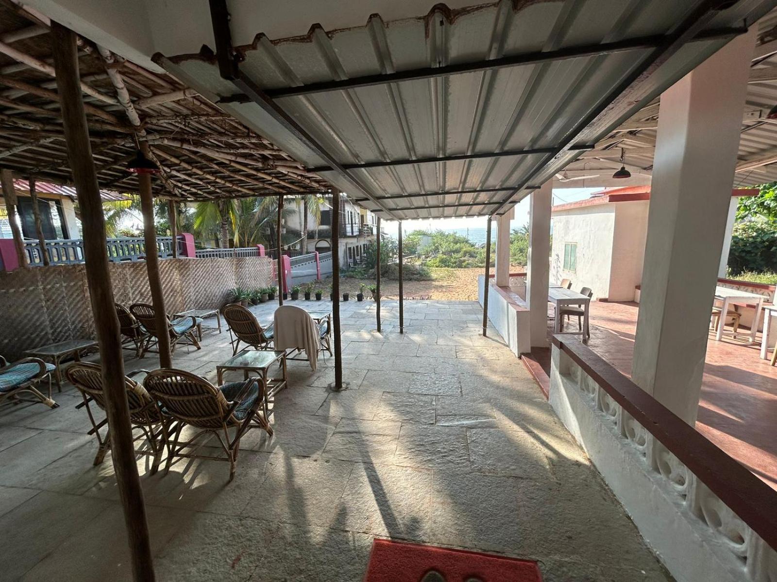 卡兰古特 海景果阿海滩之家酒店 外观 照片
